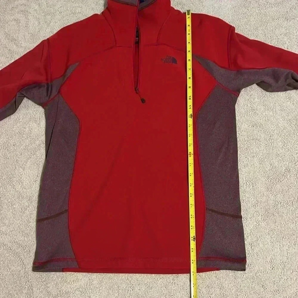 The North Face Concavo 1/4 Zip Sweatshirt - Picture 7 of 7